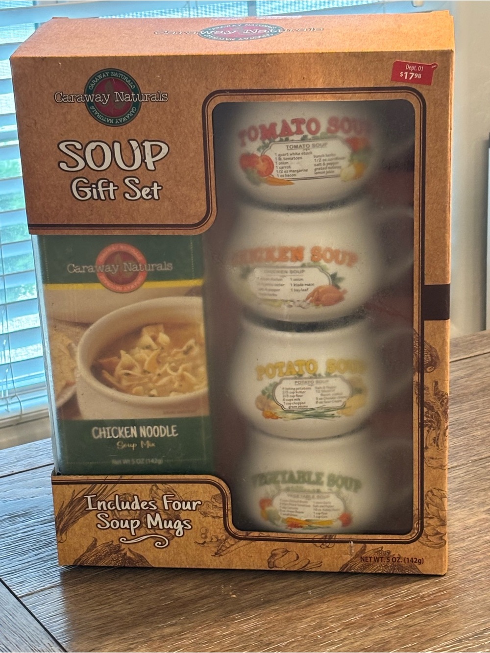 Caraway New in Box Soup Gift Set with Four Soup Mugs